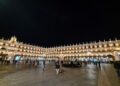 La nueva iluminación de la Plaza Mayor se convierte en un atractivo más para la Semana Santa