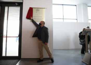 Más de 6.000 piezas de Playmobil estrenan el nuevo Edificio Multiusos de Villares