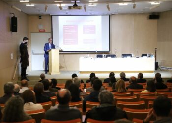 Ricardo Rivero presenta la oferta formativa de la Escuela Técnica Superior de Ingeniería Industrial de Béjar