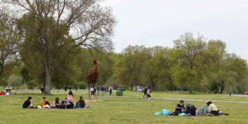 El Ayuntamiento incorpora el horario de verano para el acceso a la Isla del Soto