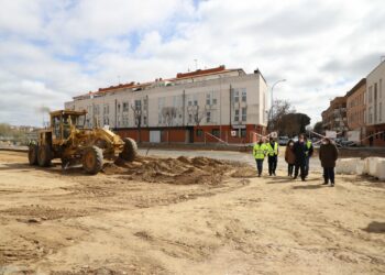 En marcha las obras de la nueva lonja para la celebración de ferias y exposiciones y la mejora de los accesos con el desdoblamiento de la avenida del Padre Ignacio Ellacuría
