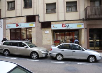 El paro suma en Salamanca 81 desempleados con respecto a febrero y desciende en más de 20.500 personas con respecto a marzo de 2021