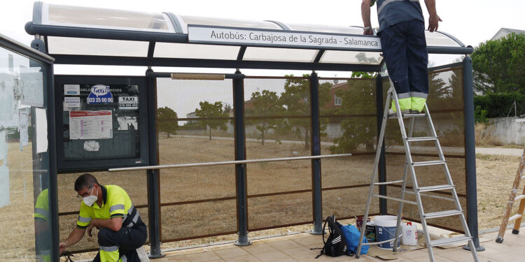 El Ayuntamiento busca a dos pintores y un fontanero para incorporarlos a los servicios municipales