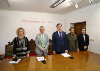 La Usal y el Ayuntamiento presentan ‘Desde el Norte de México: Arte, cultura y ciencia de la Universidad Autónoma de Nuevo León en Salamanca’