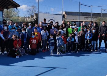 Proyecto solidario que trabaja terapias con deporte y tecnología punta para ayudar a personas con autismo, síndrome de Down, Asperger o problemas que desembocan en fracaso escolar