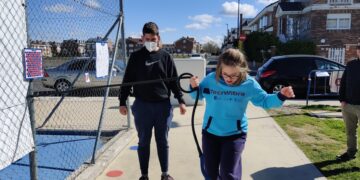 Proyecto solidario que trabaja terapias con deporte y tecnología punta para ayudar a personas con autismo, síndrome de Down, Asperger o problemas que desembocan en fracaso escolar