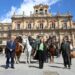 Tres jinetes llegan a Salamanca emulando la ruta realizada por Antonio de Nebrija