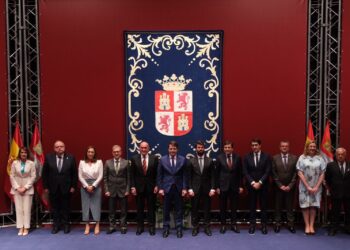 Fernández Mañueco: “Que el ruido no les desvíe de lo importante, que es servir a las personas de Castilla y León”