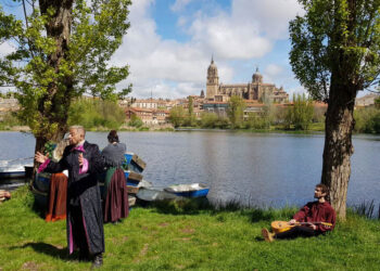 Buena acogida a la iniciativa teatralizada ‘El hornazo ¿con o sin huevo?’