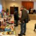 Los vecinos disfrutan de una mañana dedicada a los libros con las exposiciones, música, talleres, juegos y teatro de la II Feria del Libro