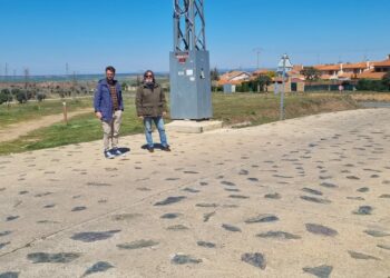 Proyecto pionero en Castilla y León para pavimentar con tapones de plástico reciclado