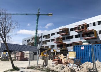 La Junta destina 3,2 millones para el equipamiento del Centro Multiservicios de Mayores