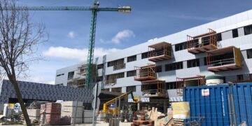 La Junta destina 3,2 millones para el equipamiento del Centro Multiservicios de Mayores