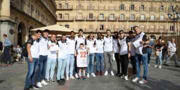 Reconocimiento a USAL La Antigua CB Tormes por su ascenso a la liga LEB Plata de Baloncesto