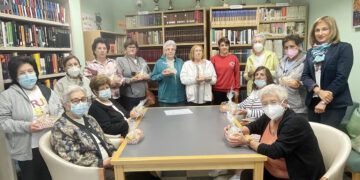 Los mayores de Carbajosa disfrutan de su último Paseo Saludable de la temporada