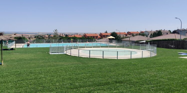 Carrascal de Barregas contratará en verano a dos personas para las piscinas municipales