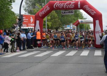 Antonio Fraile y Sandra Santamaría se imponen en la carrera Cívico Militar