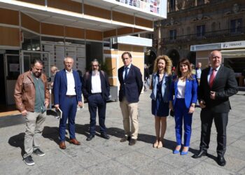 Arranca la Feria del Libro con la presentación de la obra de Luis García Jambrina