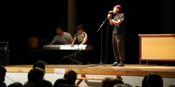 La Muestra de Artes Escénicas del Rollo ofrece la obra teatral ‘Sin Fronteras’