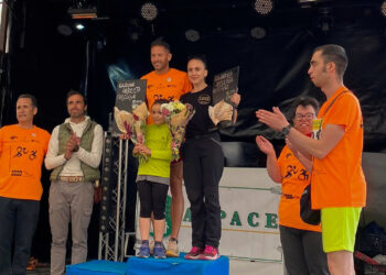 El VIII Cross de Aspace en Villamayor desata la solidaridad con 1.500 participantes en la jornada deportiva más esperada