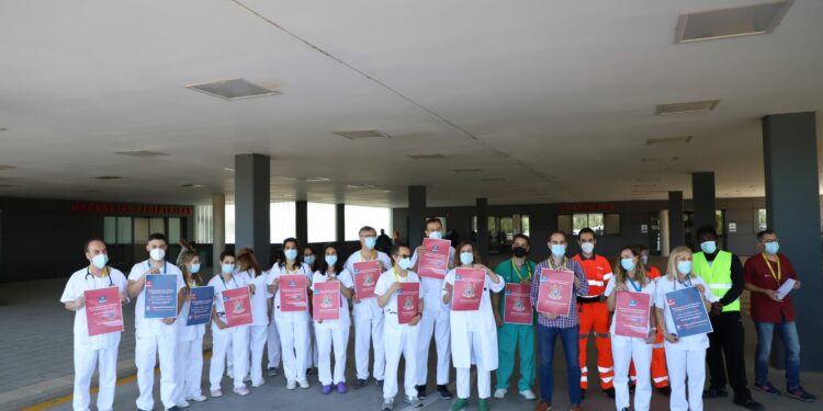 Reconocimiento al trabajo del servicio de Urgencias del Hospital