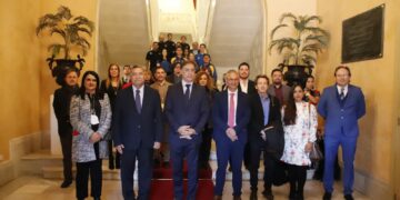 El Ayuntamiento recibe a una delegación azteca encabezada por el rector de la Universidad de Nuevo León