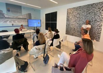 Los comerciantes continúan su formación para implantar las nuevas tecnologías en sus negocios y dinamizar su actividad económica