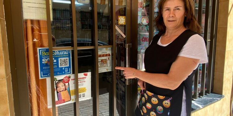 Un paso más por la inclusión social: 63 comercios y establecimientos hosteleros ya lucen sus pictogramas para facilitar la integración de las personas con autismo o discapacidades cognitivas