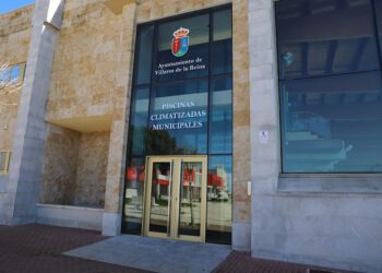 El PP ‘salva’ la modificación de la ordenanza de las piscinas municipales ante la división de voto en el equipo de Gobierno