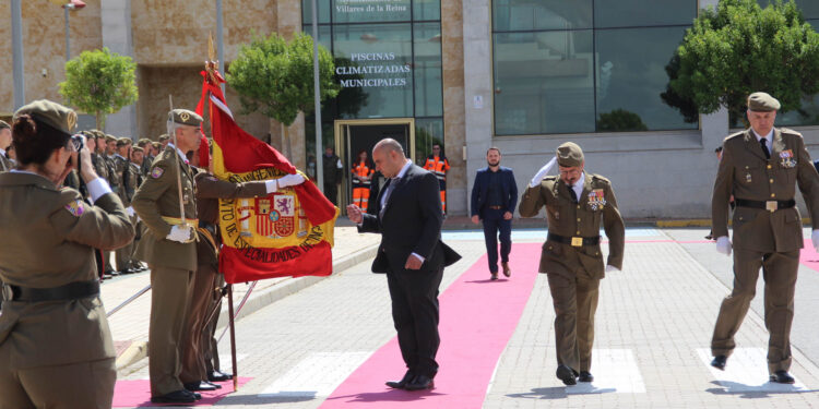 110 ciudadanos ‘ejemplares’ muestran su compromiso con España en Villares