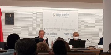 El Colegio de Médicos ha acogido la ‘Jornada de Actualización en el control y seguimiento de la Diabetes Mellitus’