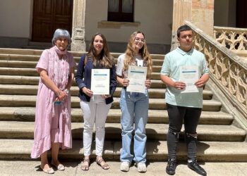 El concurso de carteles ‘Hábitos de  vida saludable’ fomenta la prevención de las adicciones