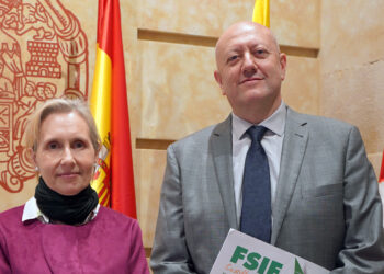 La UPSA y el Sindicato Independiente de Educación amplian el catálogo de títulos al que pueden acceder los afiliados