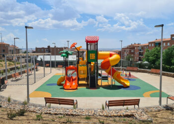 El Ayuntamiento crea un nuevo parque infantil junto a la Escuela Municipal ‘Los Pizarrales’