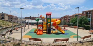 El Ayuntamiento crea un nuevo parque infantil junto a la Escuela Municipal ‘Los Pizarrales’