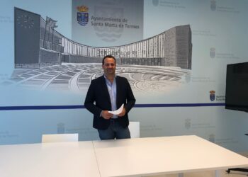 La instalación de cámaras en La Fontana, una ambulancia para Protección Civil y la nueva escultura en el Paseo Fluvial se llevarán los 100.000 euros de inversiones del Plan de Apoyo Municipal