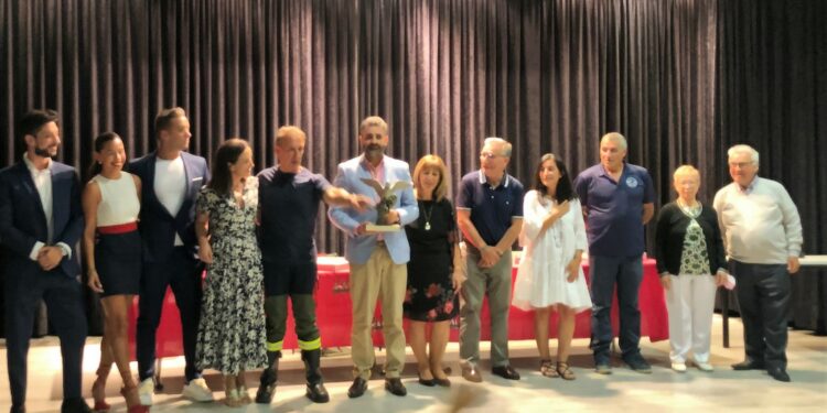 Emotiva entrega del XXV Premio Tierno Galván a la Solidaridad y los Valores Humanos a la Asociación Sonrisas de Madrid, a dos bomberos de Salamanca y Patricia Ramírez, madre del pequeño Gabriel