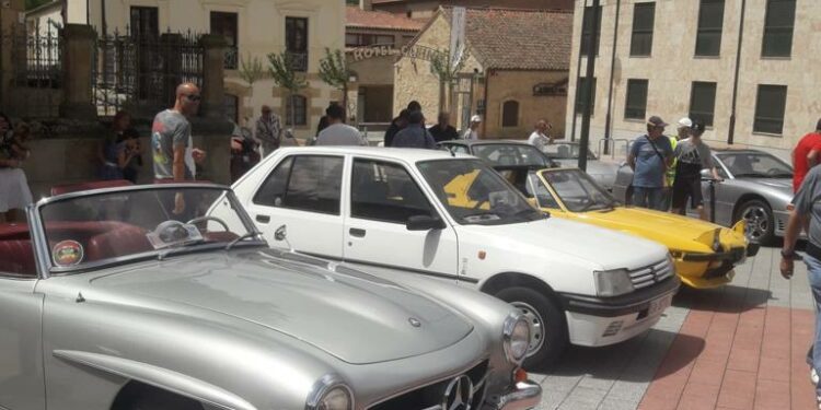 La ‘Operación Litro’ vuelve a Salamanca para colaborar en el trabajo que realizan las Hermanitas de los Pobres