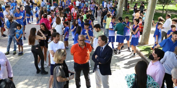 El Plan de Juventud ofrece medidas para mejorar la formación, el acceso al mercado laboral y a la vivienda