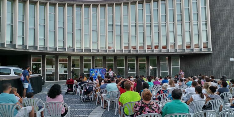 El Festival de Teatro ‘Marteatrando’ se estrena en las fiestas con la función ‘Clown en la oficina’