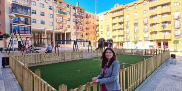 El Ayuntamiento rehabilita la Plaza de Francisco Botello de Moraes con una inversión de 40.000 euros