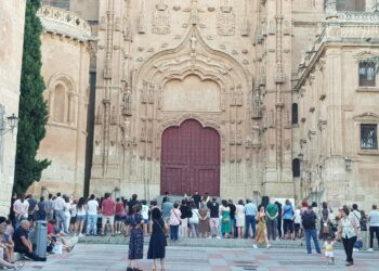 Teatro y música en directo para estrenar el programa ‘Salamanca Plazas y Patios’