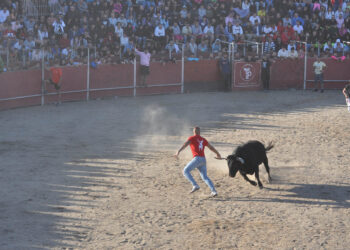 Santa Marta cuelga el cartel de ‘no hay billetes’ para presenciar el Toro del Aguardiente
