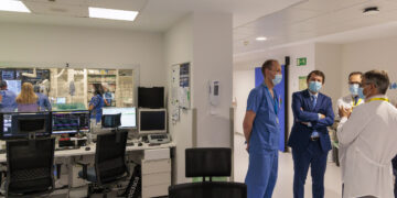 El Hospital de Salamanca estrenará en otoño una unidad pionera para los trasplantados de médula ósea