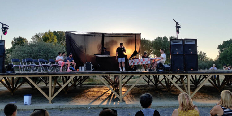 Los gallos del rap se enfrentan en la Isla del Soto de Santa Marta