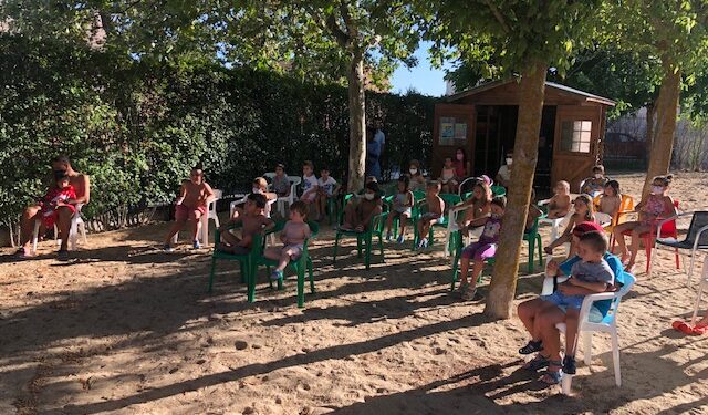 Vuelve la Bibliopiscina: Las actividades culturales de Cabrerizos se trasladan a las piscinas durante el verano