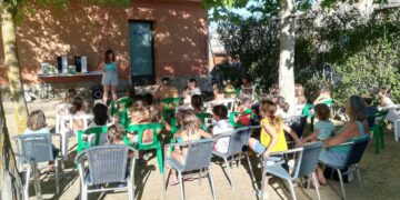 Tardes de juego y diversión para los niños de Cabrerizos en la Bibliopiscina