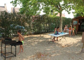 Tardes de juego y diversión para los niños de Cabrerizos en la Bibliopiscina