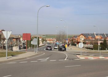 Los trabajos de asfaltado en la SA-300 obligarán a realizar cortes intermitentes en el tráfico a Villamayor