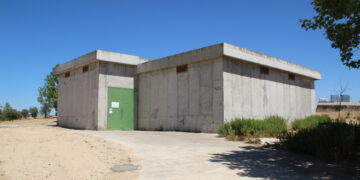 La conexión del depósito de Cascajales a la red general de agua permitirá ampliar el suministro al municipio y al polígono